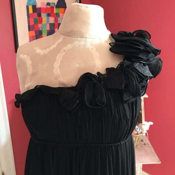 One Shoulder Maxi Dress - Picture 2 of 6